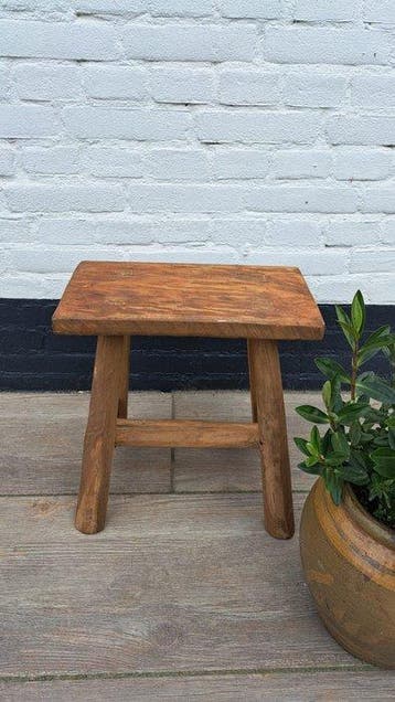 Établi - Teck - Petit banc en teck.