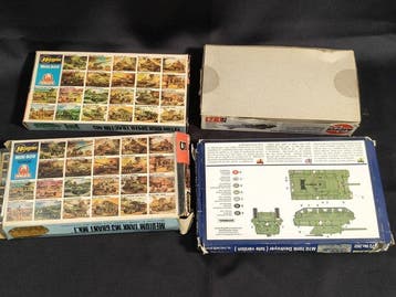 Airfix, Hasegawa/Hales, UM - Maquette - 4 kits de véhicules, Nieuw