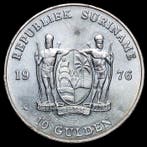 Suriname. 10 Gulden 1976 - 1º Aniversario de Independencia, Postzegels en Munten