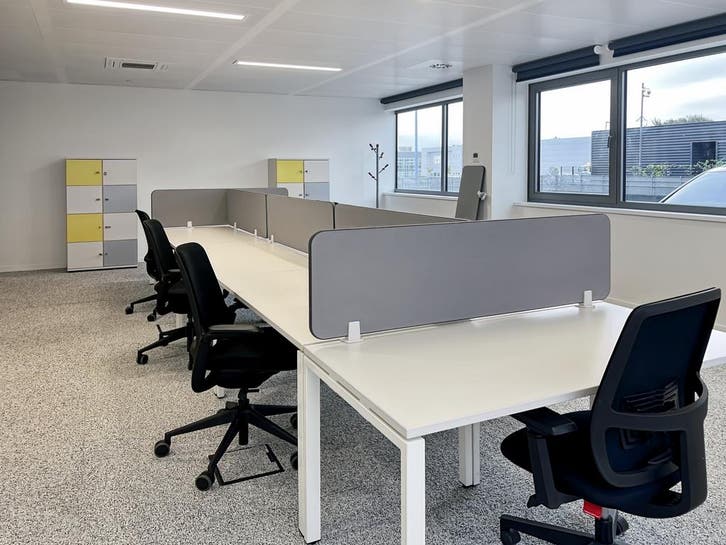 Espace de coworking à Louvain-La-Neuve, Axis Parc, Articles professionnels, Immobilier d'entreprise