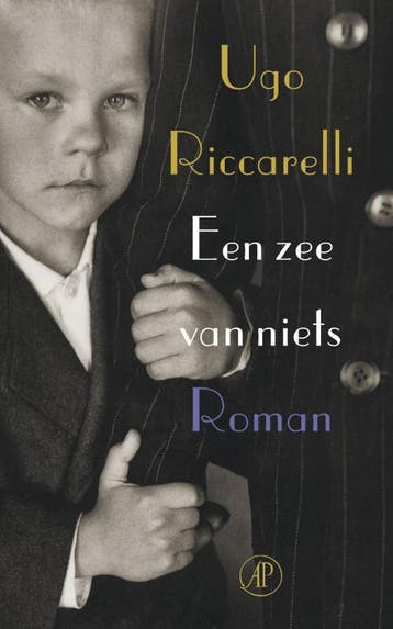 Een zee van niets 9789029566551 U.. Riccarelli, Verzenden, Gelezen, U.. Riccarelli