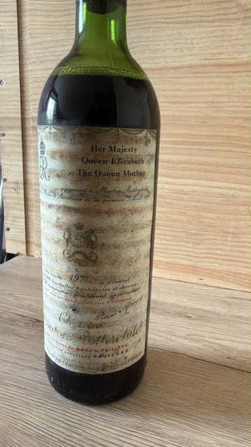 1977 Chateau Mouton Rothschild - Pauillac 1er Grand Cru
