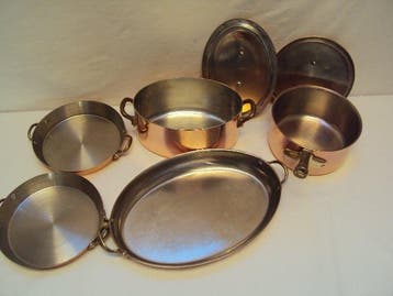 Magnifique lot 1 cocotte ovale avec couvercle 1 casserole