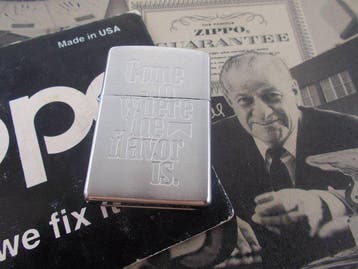 Zippo - Zippo 2002 Marlboro Come To Where The Flavor Is 2002, Nieuw