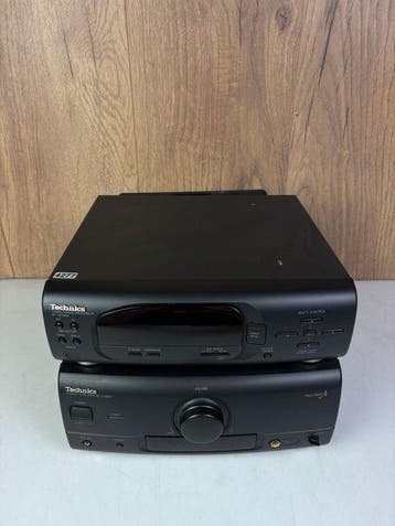 Technics - SE-CH909 Amplifier + ST-CH909 Processor Stereoset, TV, Hi-fi & Vidéo
