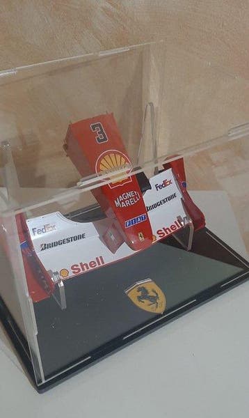 Ferrari 1:8 - Voiture miniature - Nose Ferrari F1 F2000