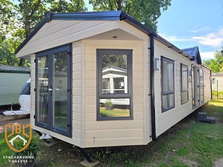 Delta Langford 40x13-2, Caravanes & Camping, Caravanes résidentielles