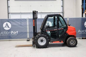 Veiling: Ruw-terreinheftruck Manitou MC18-4 Diesel 28kW 1800, Articles professionnels, Ophalen
