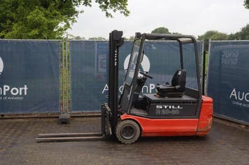 Veiling: Heftruck Still R20-20N Elektrisch 2000kg 3.03m 2001, Ophalen