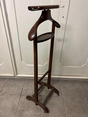 Fratelli Reguitti - Valet - Bois, Acier