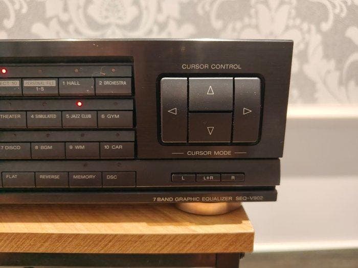 Sony - SEQ V-902 Stereo grafische equalizer, Audio, Tv en Foto, Radio's