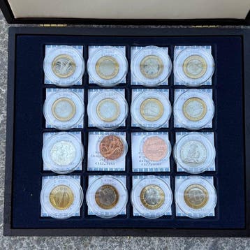 Europa. 5 Euro 2009/2012 (16 coins + box) (Zonder