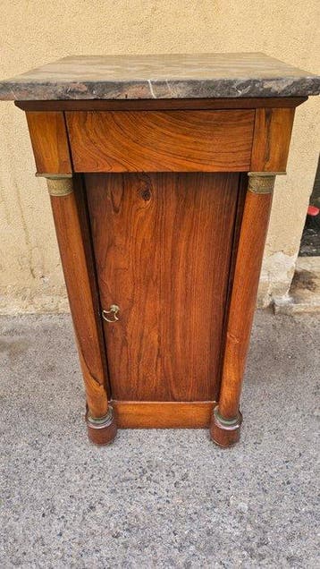 Table de chevet - Noyer - Empire français, Antiquités & Art