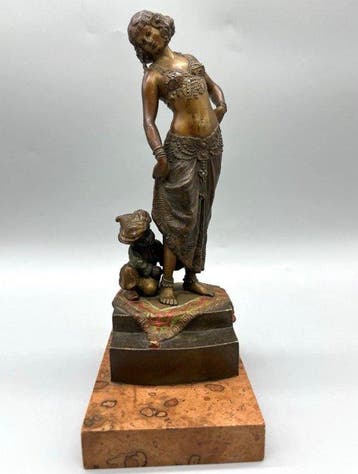 Franz Bergman Foundry - sculptuur, Orientalist figure - 21
