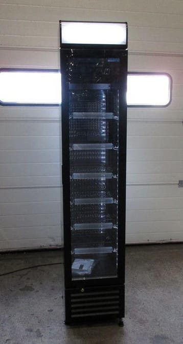 Saro DK 134 PRO Flessenkoelkast met Glazen Deur – B39 x D42, Nieuw