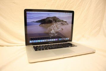 Apple MacBook Pro (15.4-inch) MacBookPro5,3 - Laptop (1), Nieuw