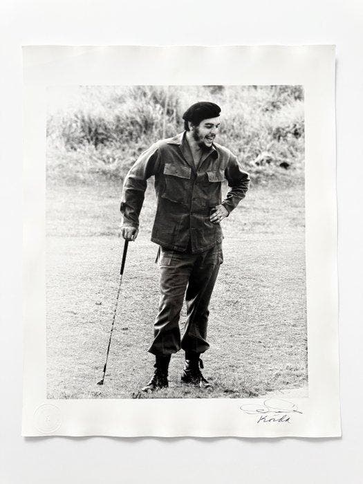 Alberto Korda (1928–2001) - (XXL)  Che Guevara jugando al, Antiquités & Art, Art | Objets design