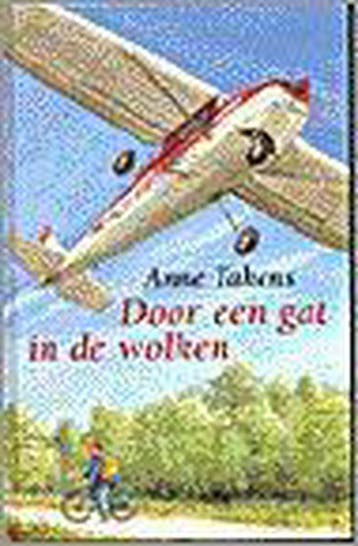 Door een gat in de wolken 9789025107789 A. Takens, Verzenden, Gelezen, A. Takens