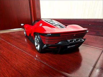 Bburago 1:18 - Model sportwagen - Bburago 1.8 Ferrari