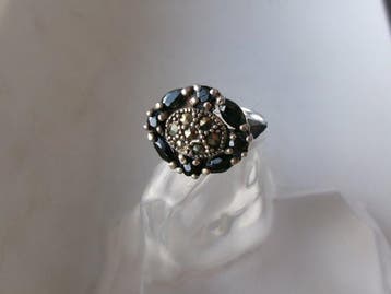 Argent, Onyx et marcasites - Bague - Style Art déco