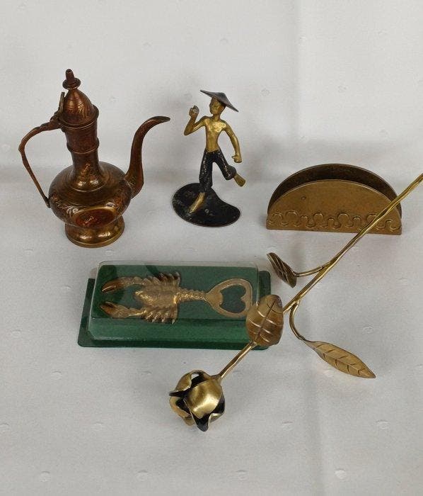 Collection thématique - Objets en laiton, Antiquités & Art, Antiquités | Jouets