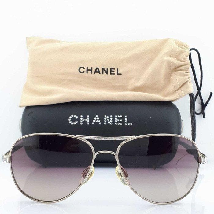 Chanel - Aviator Silver Tone Metal & Brown with Baguette, Bijoux, Sacs & Beauté, Lunettes de Soleil & Lunettes | Femmes