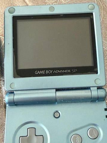 Nintendo - Gameboy Advance SP - Game Boy Advance SP -