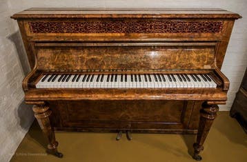 Piano - Verenigd Koninkrijk - 1870