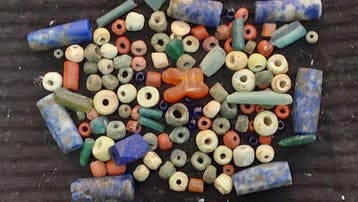 Égyptien ancien vers romain Verre plus de 100 perles