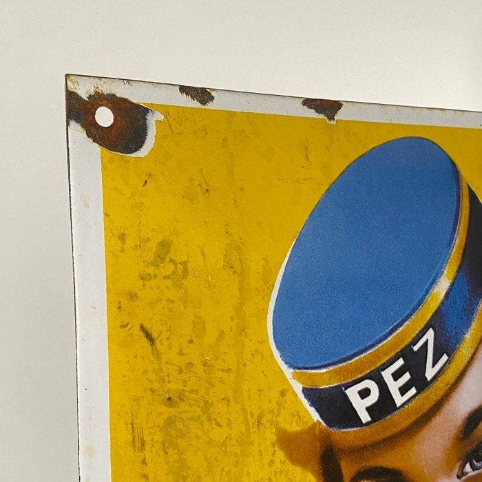 PEZ - Emaille bord - 60x40cm - Gemaakt van dikke staalplaat, Antiquités & Art, Antiquités | Assiettes décoratives & Carrelages