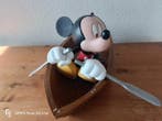 Walt Disney - Statuette - Mickey Mouse dans sa barque