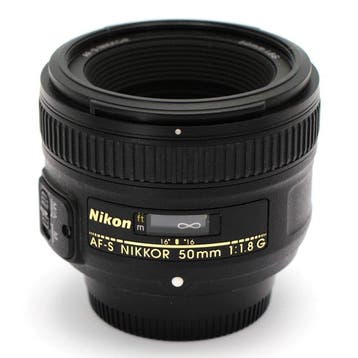 Nikon AF-S 50mm f/1.8G met HB-47 zonnekap en filter | Prime, Nieuw