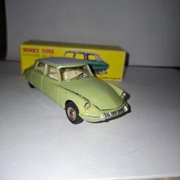 Dinky Toys 1:43 - Modelauto - Citroën DS 19