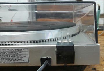 Technics - SL-Q3 Kwartsvergrendeld Direct-Drive Volledig, Nieuw