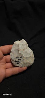 Paleolithisch Vuursteen Bifaciaal Mousterien gereedschap van