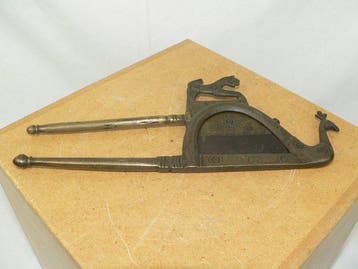 Betelnootsnijder (Sarota) - IJzer (gesmeed), Messing - India