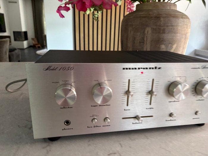 Marantz - 1050 Solid state stereo versterker, TV, Hi-fi & Vidéo, Radios