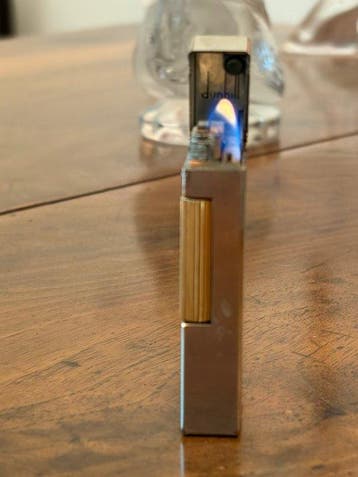 Dunhill - Briquet - Métal argenté, Plaqué or