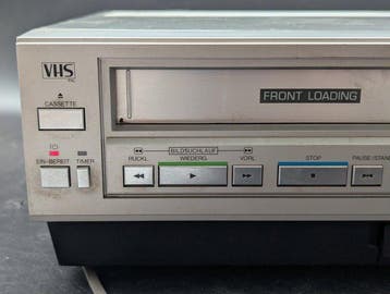 Sharp VC-385 – Vintage VHS Videorekordereinheit – Front