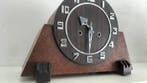 Klok - Art Deco ( Bauhaus ) -kastklok-
