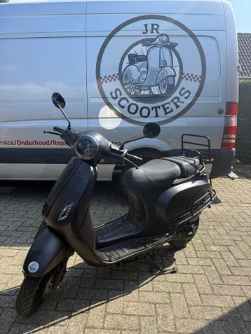 Scooter A-klasse (Geen Rijbewijs Nodig!), Zo goed als nieuw, Klasse A (25 km/u), Benzine