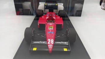 GP Replicas 1:18 - Voiture miniature - Ferrari F1-87 G.