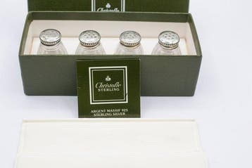 Christofle - Zout- en pepervaatjes - .925 zilver, Antiek en Kunst