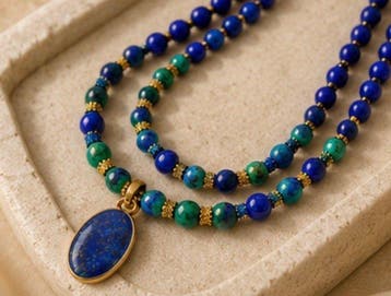 Verfijnd lapis lazuli- en malachietsteen; set met twee