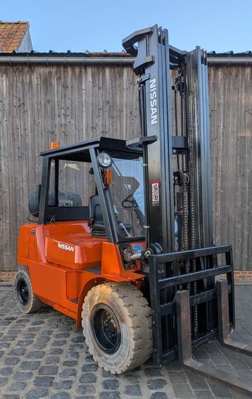 Heftruck - Nissan F04L400 - 4 ton, Zakelijke goederen, Meer dan 4000 kg, LPG, Heftruck, Nissan