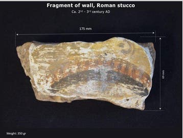 Oud-Romeins Terracotta Prachtig fragment van een muur met