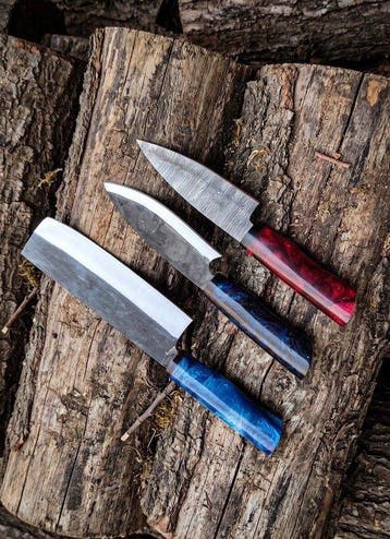Kitchen/ Chef’s Set of THREE , Hand Forged Damascus & D2, Antiek en Kunst