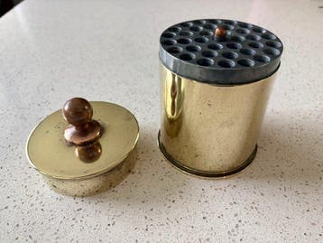 sigaretten dispenser - WOII 75MM M18 sigarettendispenser -, Nieuw