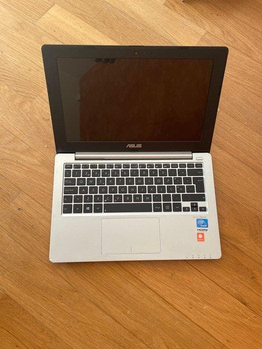 Asus X201E 11.6 inch | Celeron 847 | 2GB RAM | 320GB HDD -, Games en Spelcomputers, Spelcomputers | Overige Accessoires