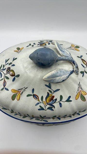 Rouen - Tureen - Aardewerk - Soep terrine, Antiek en Kunst